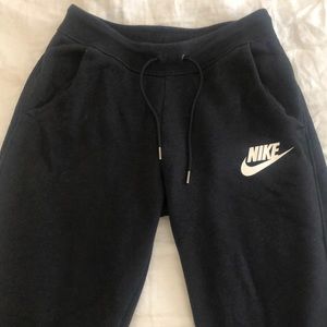Nike joggers